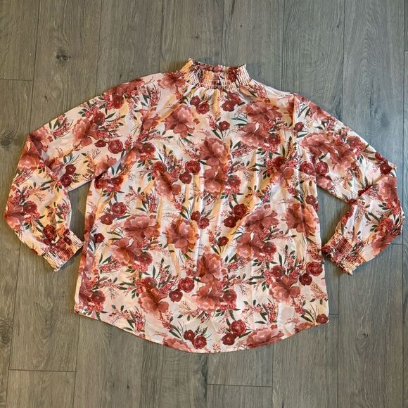 Torrid CHIFFON SMOCKED MOCK NECK BLOUSE Large NWT Large Size 12 - Picture 1 of 4